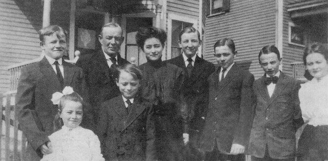 Six Jameson Children in 1899